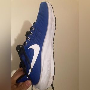 Size 8 Nike Shoes